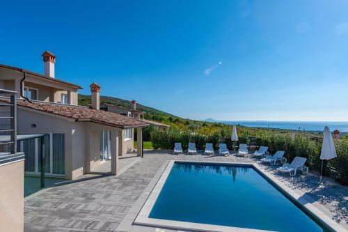 Villa Lida, a modern villa with a fantastic sea view