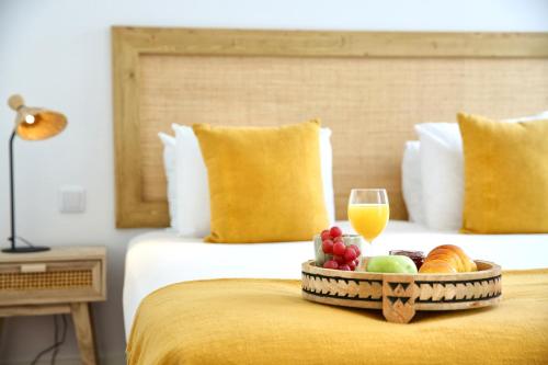 Beach Waves Apartment
