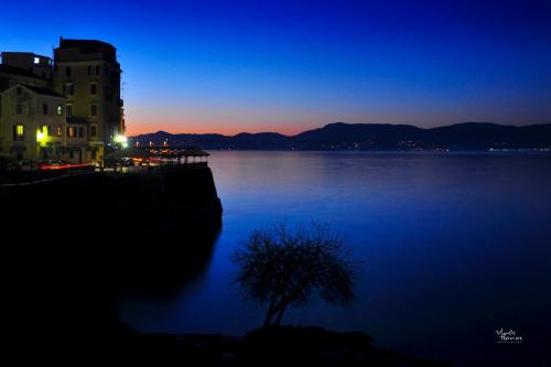 Mouragia Sea View Apartment