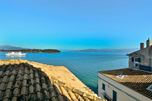 Mouragia Sea View Apartment