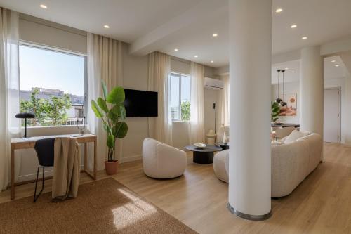 Bright Acropolis Loft Plunge Pool