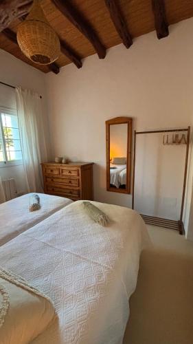 Ένα ή περισσότερα κρεβάτια σε δωμάτιο στο Villa Cas Ramons