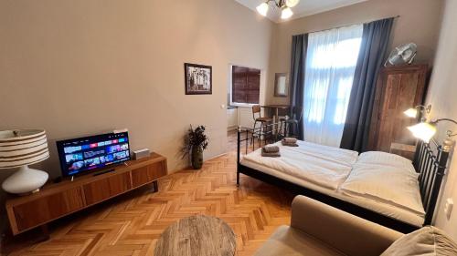 Letto o letti in una camera di Old Town - Dusni Apartments