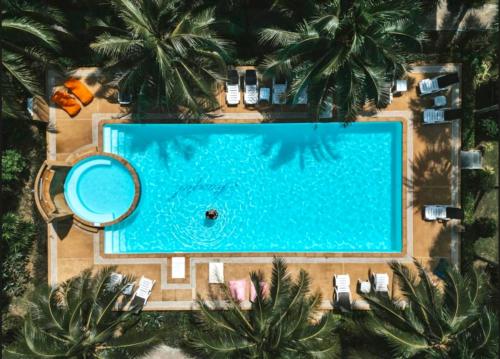 Kolam renang di atau dekat dengan Peaceful Resort , Long Beach - Koh Lanta