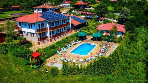 Семеен Комплекс КрисБо