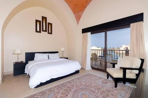 Voodi või voodid majutusasutuse Luxury villa with private pool and ocean toas