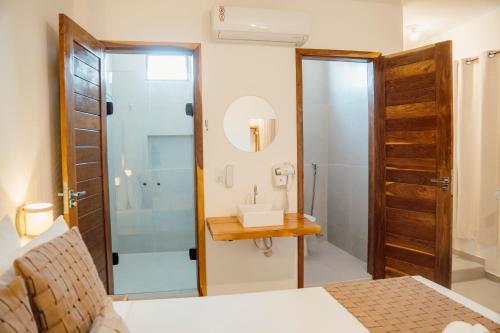 Un baño de Pousada Enero