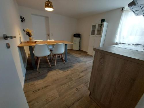 Kuchyň nebo kuchyňský kout v ubytování Ferienwohnung Josy