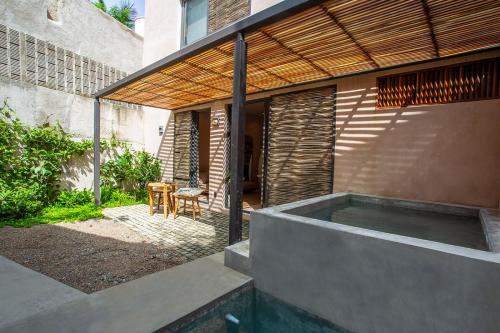 Πισίνα στο ή κοντά στο Marakame Suites