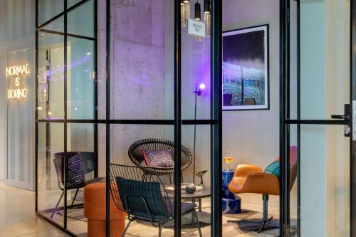Posezení v ubytování Moxy Antwerp