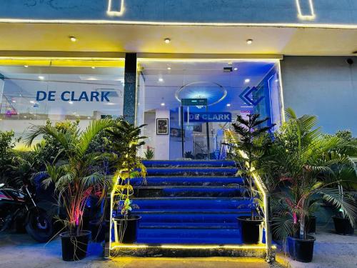 Fotografie z fotogalerie ubytování Hotel De Clark - Free Airport Drop for Minimum 05 Nights Stay - 5 mins from IGI & Domestic Airport Delhi v Novém Dillí