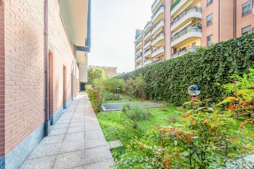 Certosa Charm Milano - Private Parking by InnStay