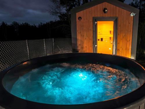 Bazén v ubytování Glamping Modern nebo v jeho okolí