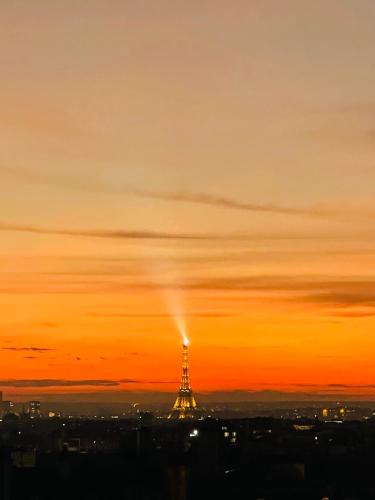 Chambre vue sur La Tour Eiffel - 9eme étage