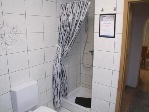 Un baño de Apartment Storchennest