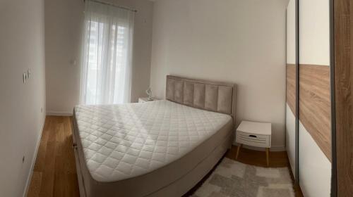 Foto Stylish one bedroom apartment Central Point with -GARAGE 5 EUR PER DAY 6