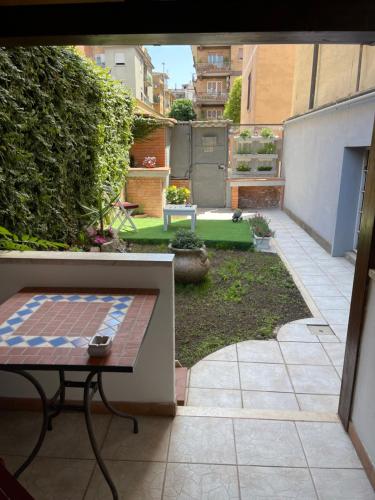 House with private garden