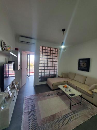 พื้นที่นั่งเล่นของ Esi's Apartment