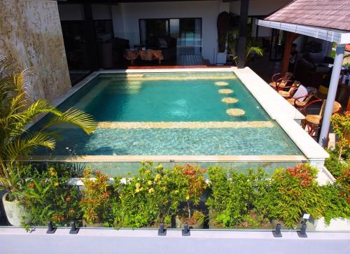 Gallery image of The Swan - Private Luxury Villa Suites 1 in Uluwatu