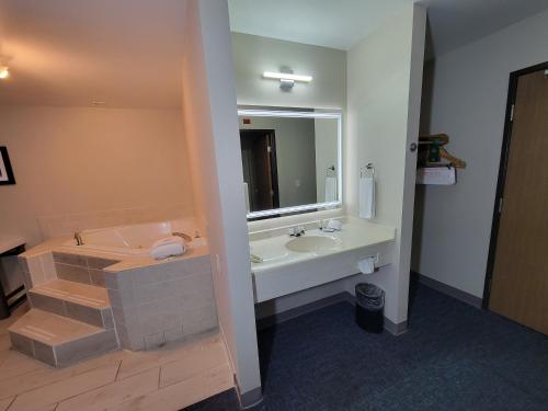 Koupelna v ubytování Quality Inn Port Orchard