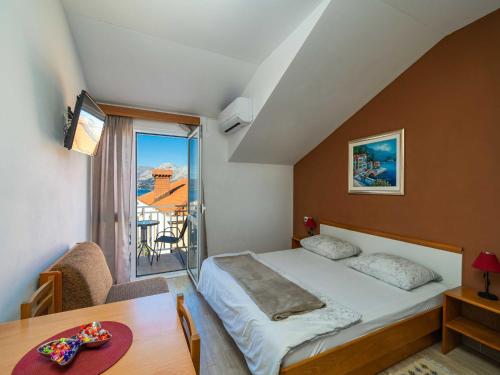 Apartments Senjo - Studio Apartment with Balcony and Sea View Apartman 2
