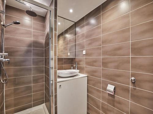 Photo de la galerie de l'établissement Studio Montaigne Champs Elysées, à Paris