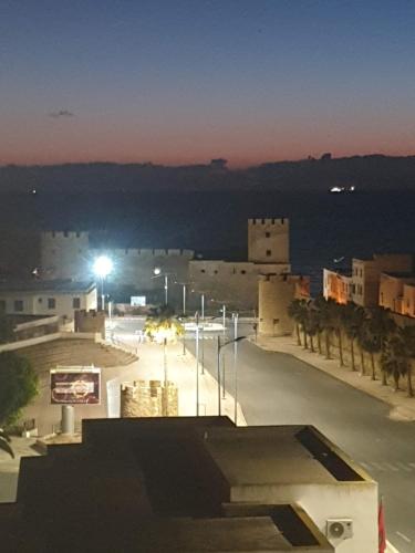 Uma vista da montanha tirada do apartamento 