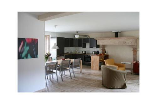 in La Fontenelle, Cuisery