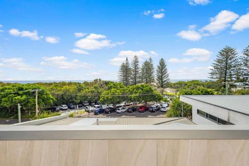 Φωτογραφία από το άλμπουμ του 1 20 Kingfisher Drive Peregian Beach σε Peregian Beach