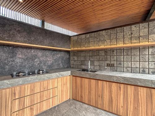 Kuchyň nebo kuchyňský kout v ubytování Balvanta Coliving