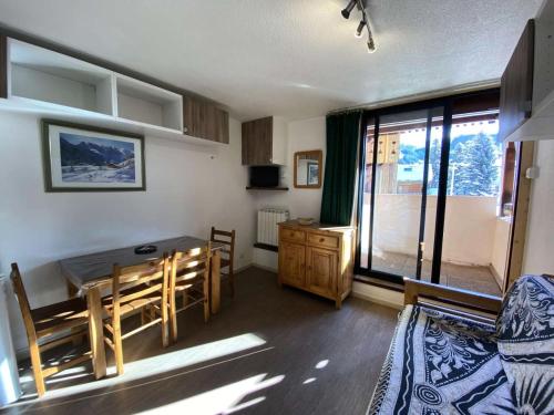 Photo de la galerie de l'établissement Résidence Andromede - Coquet studio de 4 personnes dans la quartier Venosc MAE-9561, à Vénosc