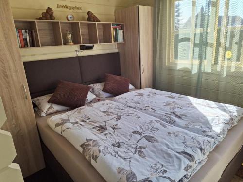 Postel nebo postele na pokoji v ubytování NEU! Haus am Teich