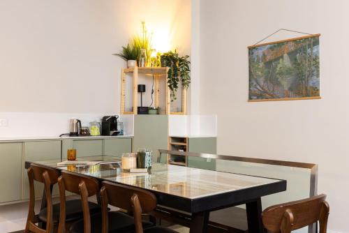 3 BDR apt in Prenzlauer Berg with cinema photo 5