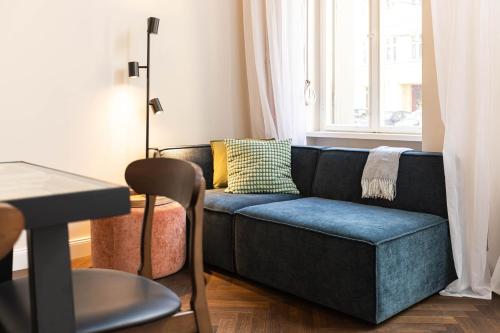 3 BDR apt in Prenzlauer Berg with cinema photo 12