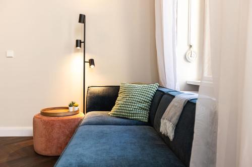 3 BDR apt in Prenzlauer Berg with cinema photo 22
