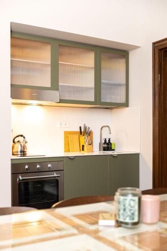 3 BDR apt in Prenzlauer Berg with cinema photo 33