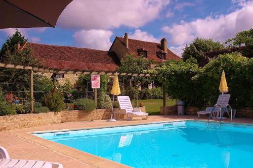Photo de la galerie de l'établissement Gites le Sud, La Petite Grange, à Puybrun
