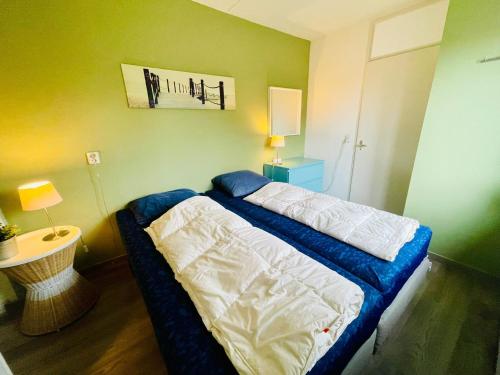 Ένα ή περισσότερα κρεβάτια σε δωμάτιο στο Lamsoor 5*