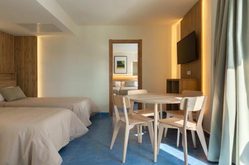 The Blue Apartments - Adults Only