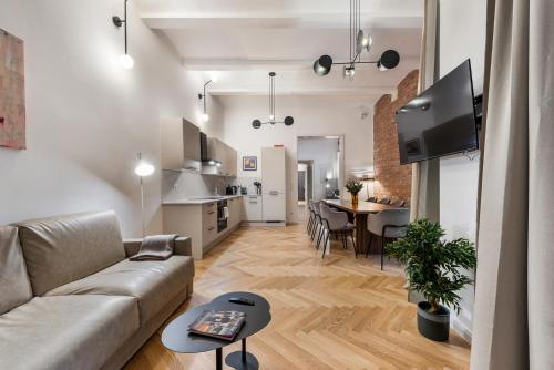 easy-flat Votiv - 153sqm Apartment with Terrace