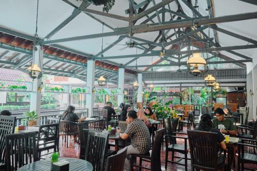 Gallery image of Paku Mas Hotel in Yogyakarta