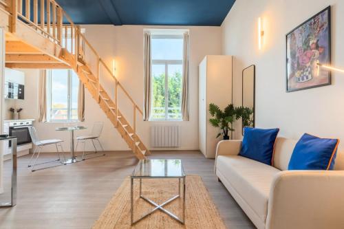 Χώρος καθιστικού στο Grand studio pour deux personnes en mezzanine