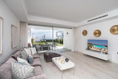 Al-1604 Ground Floor Apartment Alcazaba Lagoon Resort