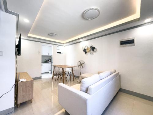 Gallery image of House with FREE Parking in Carcar Cebu in Guinauayan