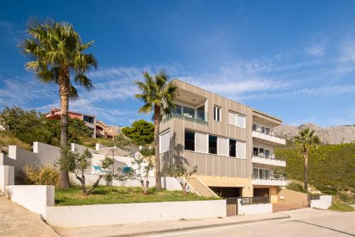 斯普利特Villa Awesome的前沿的棕榈树公寓