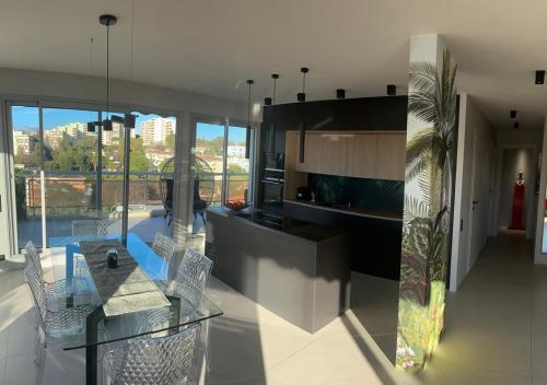 TOP 2 Bedrooms 2 Baths 2 WCs Terrasse Juan Les Pins
