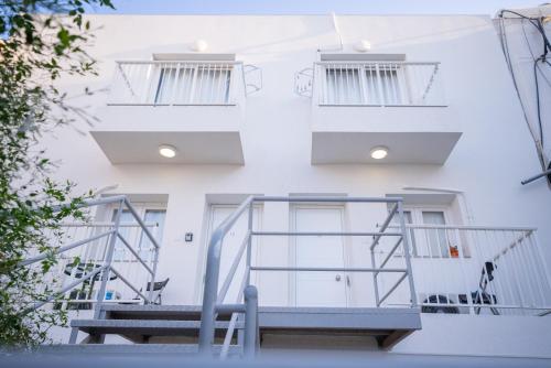 Balkoni atau teres di Jasmine Maisonettes