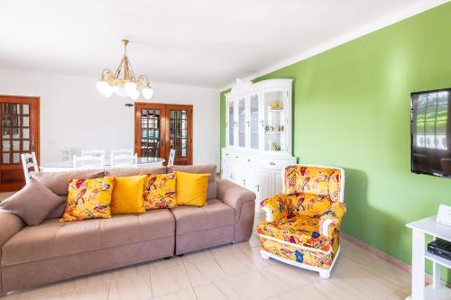 Patroves Ranch - private pool & sea views