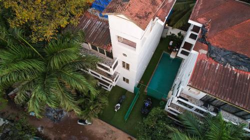 Gallery image of VILLA M - WHITE CASTLE 'B' Vagator 4BHK Private Pool, Breakfast Included in Assagao