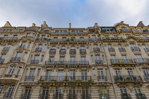 Paris Courcelles Prestige Residence